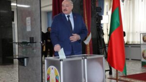 تعديلات دستورية في بيلاروسيا تسمح بتمركز أسلحة نووية روسية