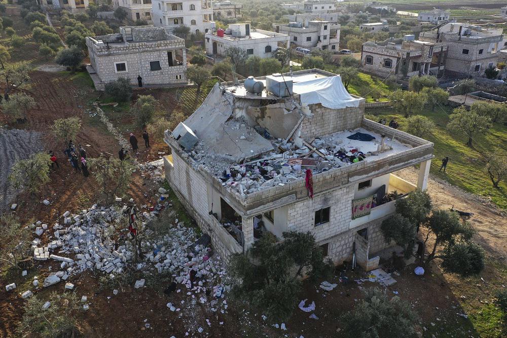 مقتل زعيم داعش.. تفاصيل العملية وسر القنبلة اليدوية