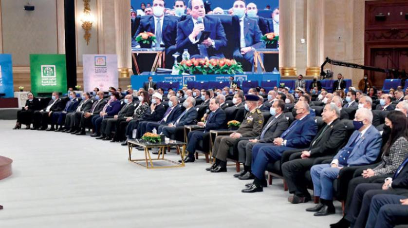 السيسي يفنّد «انتقادات حقوقية» لبلاده مركزاً على المأكل والسكن