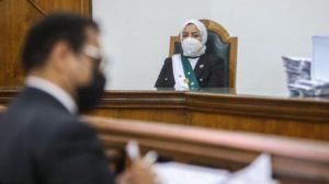 قاضية تجلس على منصة القضاء الإداري لأول مرة في مصر