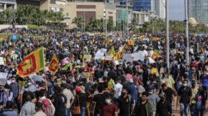 تظاهرة ضخمة في كولومبو ضد الرئيس السريلانكي
