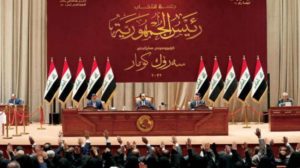 القوى السياسية في العراق تواصل طرح المبادرات وتبادل الاتهامات