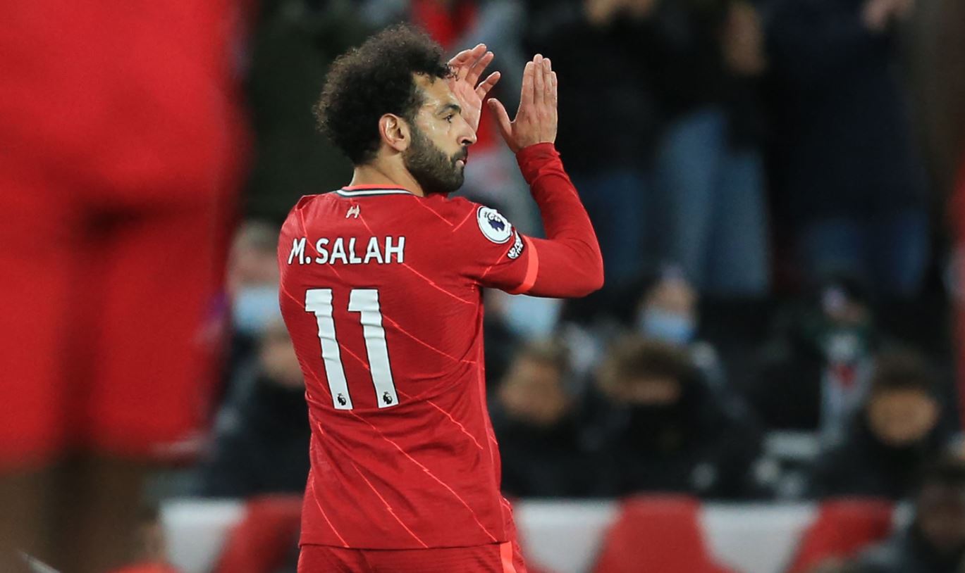 محمد صلاح يحسم الأمر ويعلن استمراره لهذه الفترة مع ليفربول