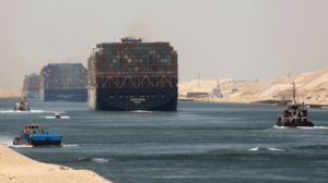 مصر.. تطور مهم يخص إيرادات قناة السويس