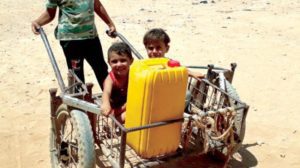 «تأمين المياه»... وجع سكان «مخيم الركبان» المحاصر
