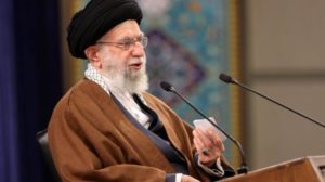 المرشد الإيراني يصاب بـ«مرض خطير» ويلغي ظهوره العلني