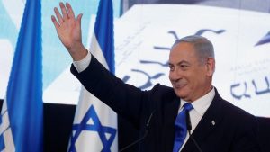 الانتخابات البرلمانية الإسرائيلية فوز التكتل الذي يقوده نتانياهو بأغلبية 64 مقعدا في الكنيست