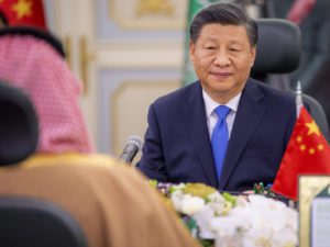 الرئيس الصيني يعقد قمتين عربية وخليجية في الرياض باختتام زيارته للسعودية
