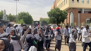 السودان.. رفع رسوم الجامعات الحكومية 900% يثير غضبا كبيرا