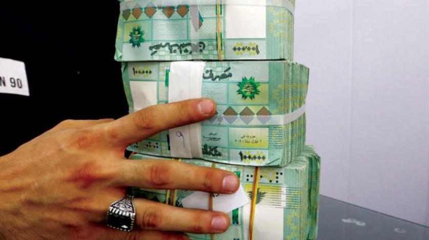 لبنان التضخم يسابق انهيار الليرة في ظل التأزّم السياسي