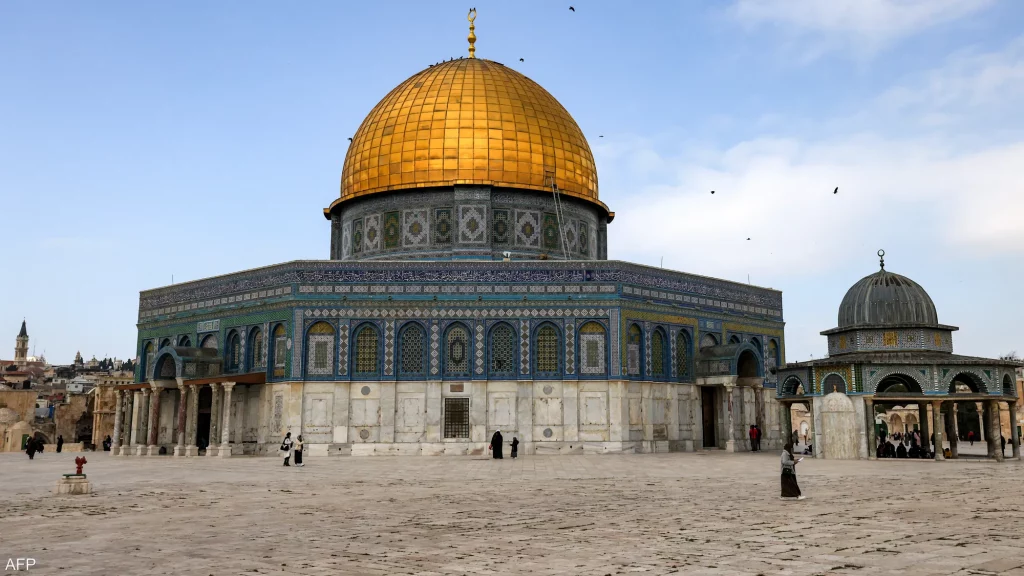 إدانات عربية لاقتحام وزير إسرائيلي باحات المسجد الأقصى