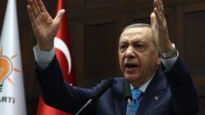 إردوغان يلمح إلى إجراء الانتخابات العامة بتركيا في 14 مايو