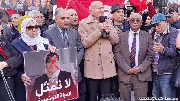 وقفات احتجاجية جديدة في تونس تنديداً بحملة الاعتقالات.. ومنظمات تنتقد وزير الداخلية