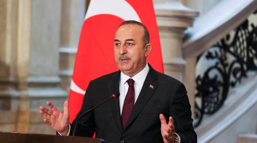 تركيا تجدد رفضها الانسحاب من سوريا وتؤكد احتمال لقاء إردوغان والأسد