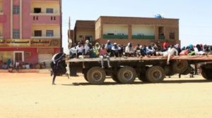 جنوب السودان يستقبل نحو 10 آلاف لاجئ فروا من قتال الشمال