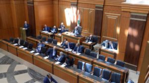 لبنان مجلس النواب يقرّ التمديد للمجالس البلدية والاختيارية لمدة عام