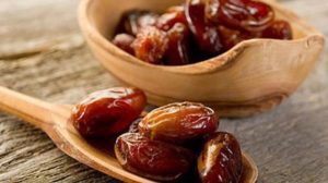 هل التمر يرفع السكر؟