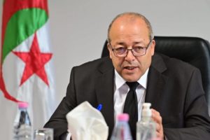 الجزائر عزل وزير الاتصال بعد نشر خبر كاذب عن إبعاد سفير الإمارات