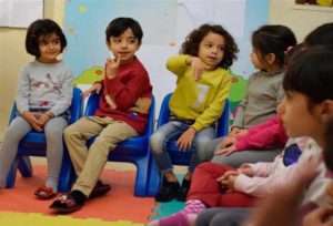 إيران تمنع تدريس