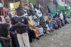 السودانيون في محطة
