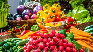 بينها الخضروات أطعمة