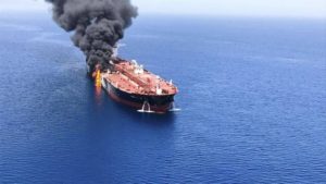 الحوثي يلتقي حماس في بيروت وتعهد بتوسيع نطاق الهجمات على السفن بما في ذلك تلك التي تسلك طريقا بديلا عبر المحيط الهندي