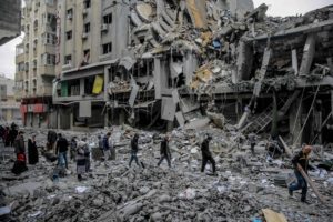 فتح تنتقد التدخلات الخارجية وخاصة الإيرانية في الملف الفلسطيني على وقع تصاعد الحرب في غزة