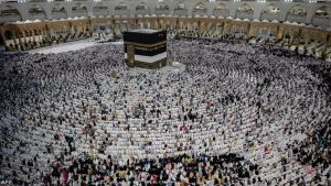 السعودية تعلن عقوبة من يضبط دون تصريح الحج