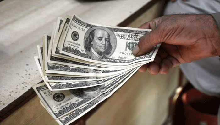 الحوثي تمنع بيع العملات الأجنبية للمواطنين في مناطق سيطرتها