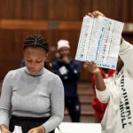 جنوب أفريقيا: الحزب الحاكم يتجه نحو فقدان الأغلبية بالبرلمان للمرة الأولى منذ ثلاثة عقود