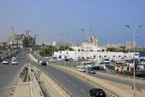 شبح الإفلاس يطارد ليبيا الغنية بالنفط