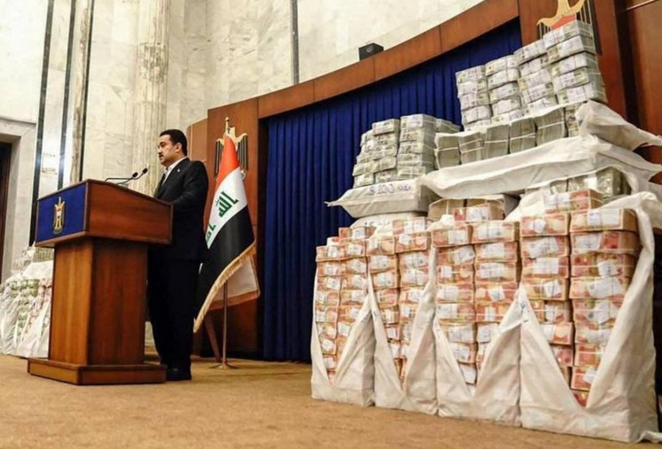 القضاء العراقي يأمر باعتقال متهمين في سرقة القرن