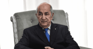 تبون يرهن عودة سفير الجزائر لباريس باحترامها الكامل لبلاده