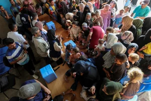 «الصحة العالمية» حملة التطعيم ضد شلل الأطفال في غزة تجاوزت أهدافها حتى الآن