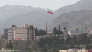 إيران تدرس إرسال قوات إلى لبنان في حال هاجمتها إسرائيل
