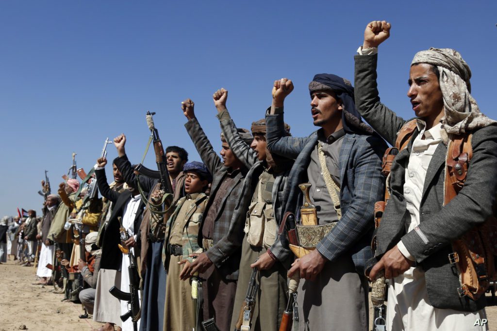 الرئاسي اليمني يحذر من تجاهل مساعي الحوثي الحثيثة لتكريس ما وصفها بـ"تبعية اليمن لنظام ولاية الفقيه"