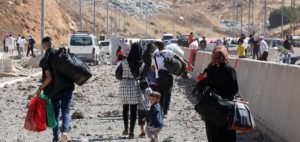 لبنان تأجيل العام الدراسي إلى الشهر المقبل وسط نازحين نصفهم من التلاميذ