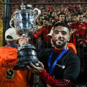 لماذا عرض النادي الأهلي المصري اللاعب الجزائري أحمد قندوسي للبيع ؟