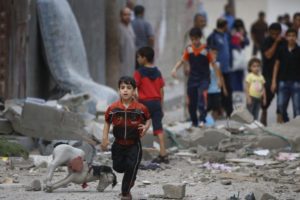 حرب غزة تخطف 18 ألف طفل فلسطيني