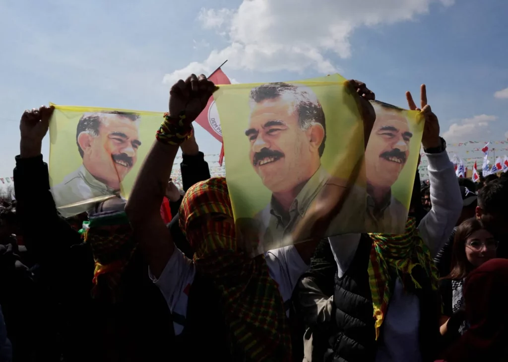 تركيا انطلاق لقاءات مع زعيم حزب العمال الكردستاني السجين مدى الحياة عبد الله أوجلان