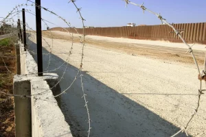 إسرائيل لبقاء «إلى أجل غير مسمى» في لبنان وسوريا و«محور فيلادلفيا»