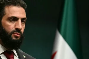 الشرع آلاف المتطوعين ينضمون الى الجيش السوري الجديد