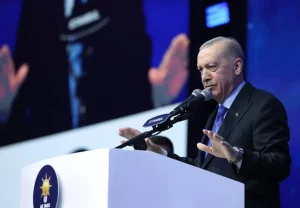 تركيا صدام حاد بين إردوغان ومنافسه المحتمل أكرم إمام أوغلو
