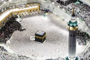 الملايين يتوافدون على الحرم المكي لحضور ختم القرآن في ليلة 29 رمضان