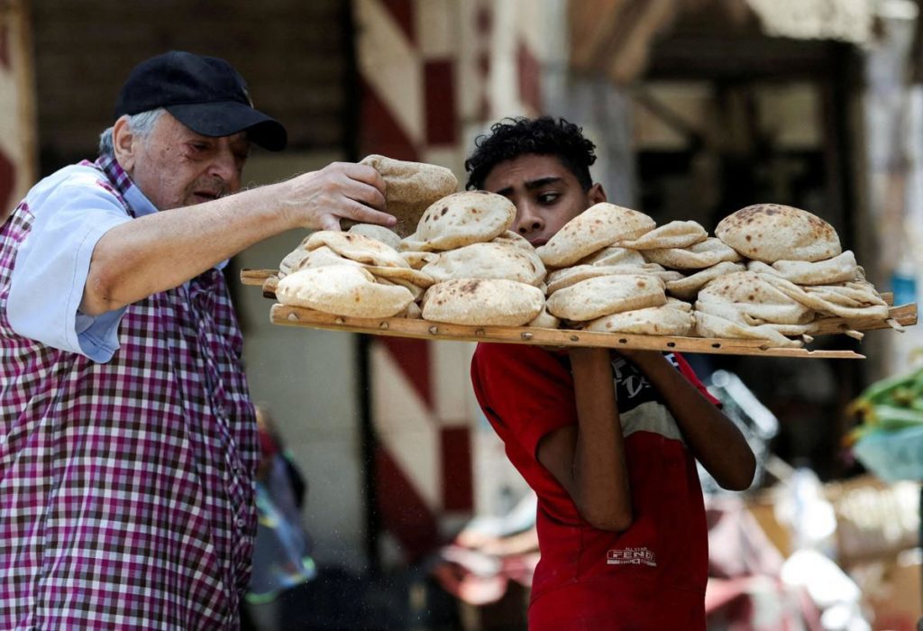 الحكومة المصرية توافق على موازنة بعجز يصل إلى 30 مليار دولار