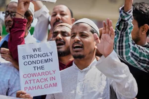 تهديدات بالقتل واعتقالات وهدم للممتلكات... حملة قمع ضد مسلمي الهند بعد هجوم كشمير