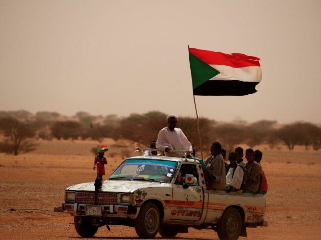مجلس الأمن والدفاع السوداني يعلن الإمارات "دولة عدوان" ويقرر قطع العلاقات الدبلوماسية معها