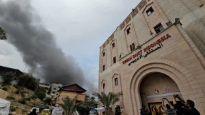 قتلى فلسطينيون بينهم مدير المستشفى الإندونيسي في غزة