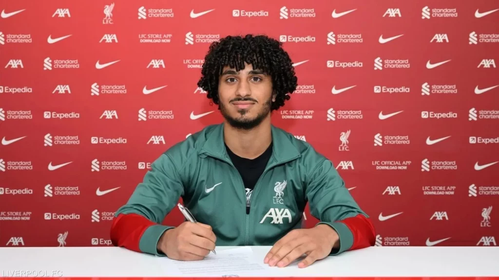 لاعب مصري آخر يوقع مع ليفربول.. تعرف على كريم أحمد