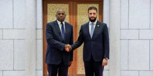 بريطانيا تعيد علاقاتها الدبلوماسية مع سوريا